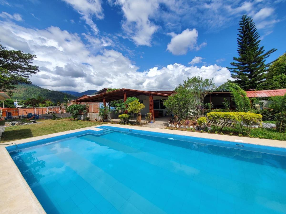 Casa Blanca Hortencia Sucua Exteriör bild