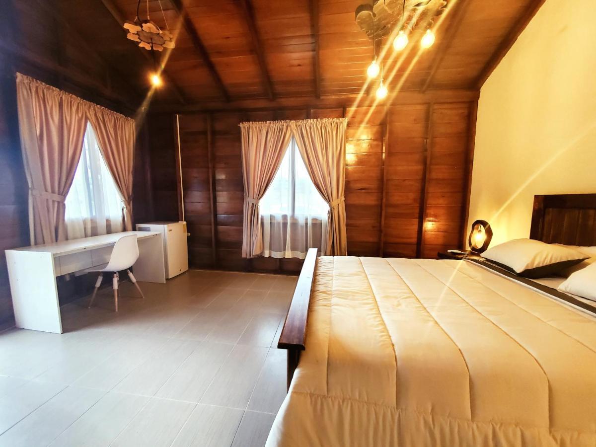 Casa Blanca Hortencia Sucua Exteriör bild
