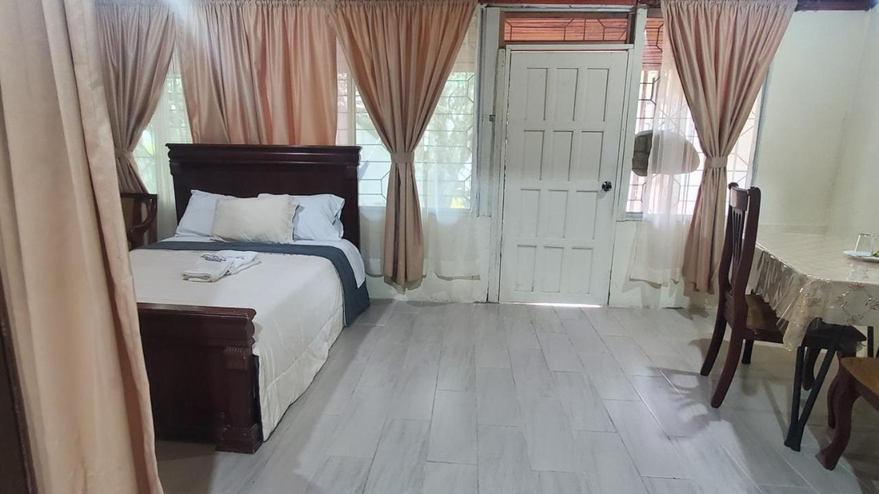Casa Blanca Hortencia Sucua Exteriör bild